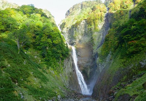 称名滝 ハンノキ滝の景観